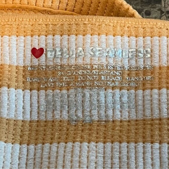 Bella Seamless Halter Top Size Medium Cropped Striped Sherbet and White​ - Picture 5 of 9